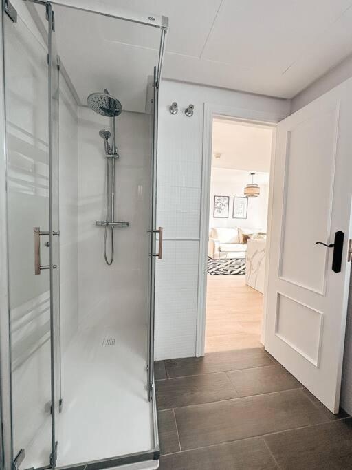 Precioso Apartamento Con Piscina Y Vistas Alicante Luaran gambar