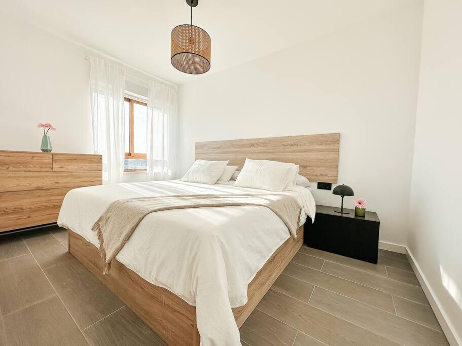 Precioso Apartamento Con Piscina Y Vistas Alicante Luaran gambar